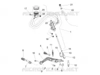 Rear master cylinder