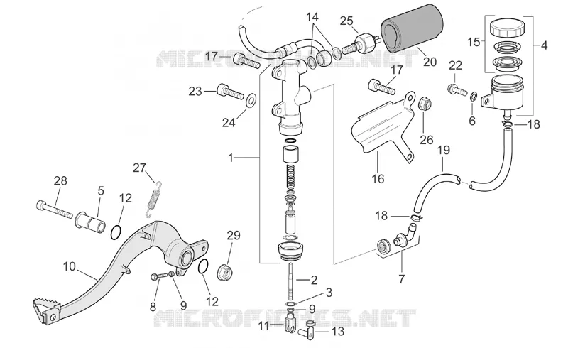 Rear master cylinder