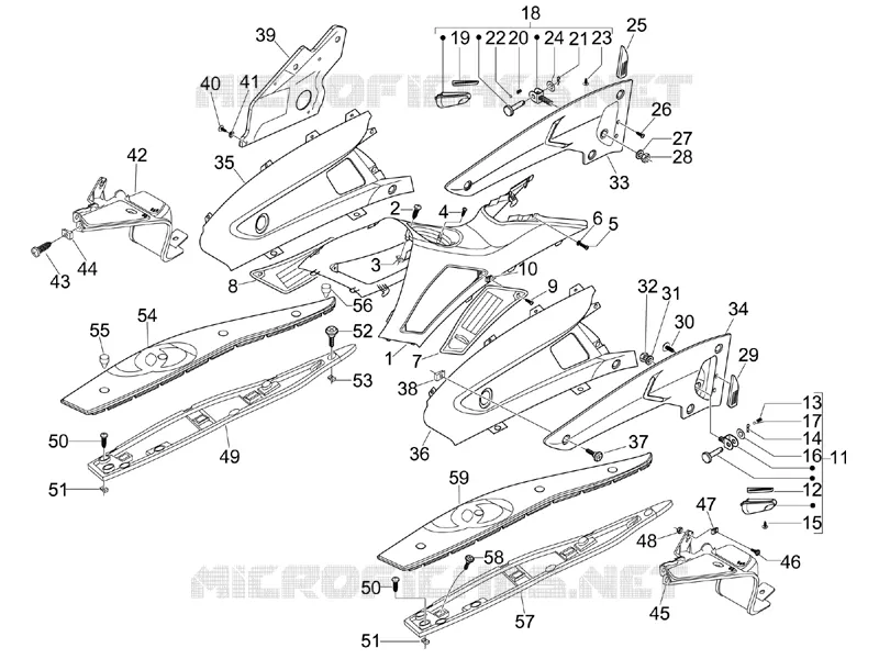 Central cover - Footrests