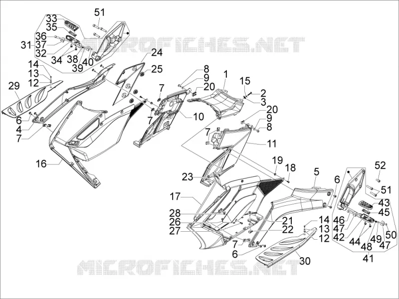 Central cover - Footrests